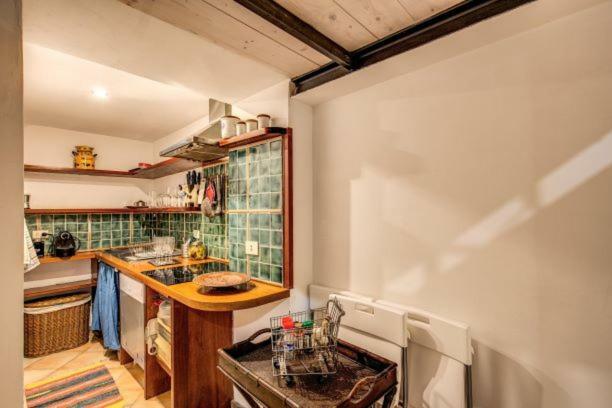 Apartment La Casa A Monti Rom